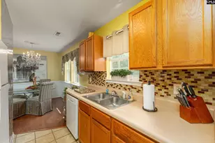 1345 Winterwood Rd, Columbia, SC 29203 - Photo 9