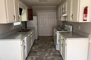 18 Bedford Ct, Columbia, SC 29209 - Photo 3