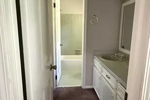 18 Bedford Ct, Columbia, SC 29209 - Photo 7