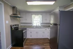 1520 Hilton St, Camden, SC 29020 - Photo 11