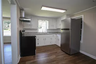 1520 Hilton St, Camden, SC 29020 - Photo 9