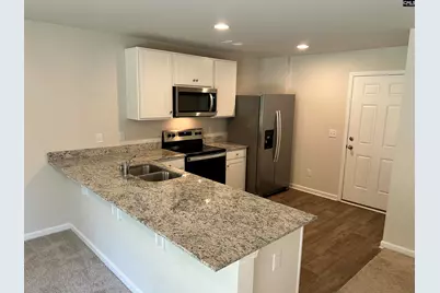 1071 Crescent Moon Loop, Hopkins, SC 29061 - Photo 5