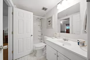 8 Cassia Ct, Columbia, SC 29209 - Photo 23