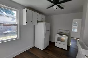 129 Hendrix Street 4, West Columbia, SC 29169 - Photo 5