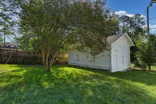 3908 Gibson St, Columbia, SC 29203 - Photo 3