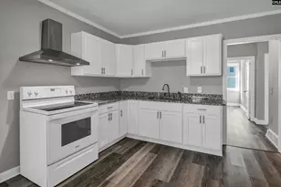 3908 Gibson St, Columbia, SC 29203 - Photo 9