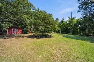 102 Desaussure St, Camden, SC 29020 - Photo 7