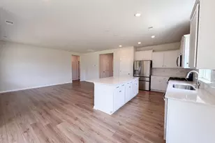 232 Shadowbrook Wy, Camden, SC 29020 - Photo 5