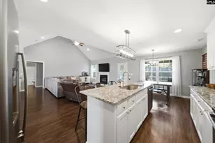 1800 Gallery Dr, Sumter, SC 29153 - Photo 15