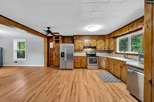 5703 Columbia Hwy, Saluda, SC 29138 - Photo 11