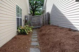 40 Brooksby Ct, Columbia, SC 29209 - Photo 25
