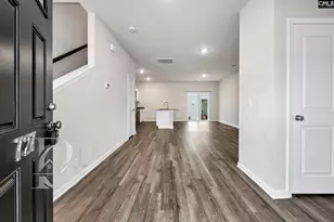727 Wild Duck Ln, Columbia, SC 29210 - Photo 3