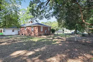 1019 Bordeaux Ave, Sumter, SC 29153 - Photo 3