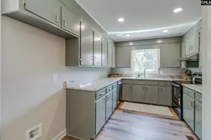 538 Black River Rd, Camden, SC 29020 - Photo 11