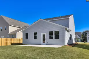 821 Huxley Ln, Elgin, SC 29045 - Photo 33