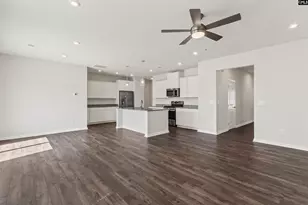 823 Huxley Ln, Elgin, SC 29045 - Photo 7