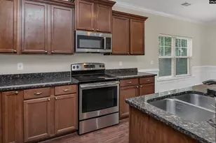 345 Eastfair Dr, Columbia, SC 29209 - Photo 9