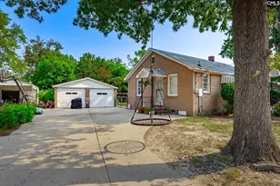 1802 2nd Ave, West Columbia, SC 29169 - Photo 5
