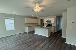 320 Tartan Rd, Hopkins, SC 29209 - Photo 7