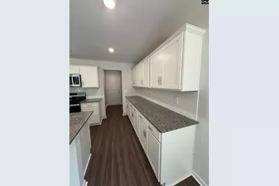 338 Tartan Road, Hopkins, SC 29209 - Photo 7