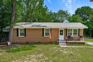 331 Derrick St, West Columbia, SC 29169 - Photo 3