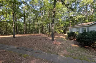7907 Bruton Rd, Columbia, SC 29203 - Photo 5
