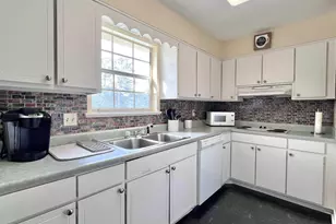 3600 Chateau Dr Q233, Columbia, SC 29204 - Photo 15