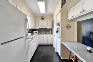 3600 Chateau Dr Q233, Columbia, SC 29204 - Photo 13