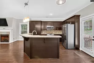 3241 Keenan Dr, Columbia, SC 29201 - Photo 25