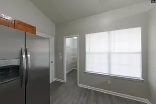1310 May Oak Cir, Columbia, SC 29229 - Photo 5