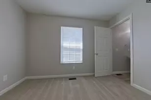 521 Halleck Ln, Columbia, SC 29229 - Photo 9