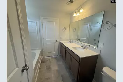 212 Laurinton Farms Drive, Hopkins, SC 29061 - Photo 7