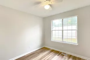 409 Coops Ct, West Columbia, SC 29170 - Photo 15