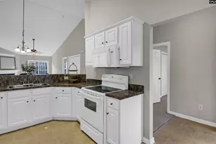 179 Courtside Dr, Lexington, SC 29073 - Photo 5