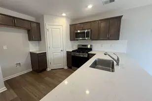 220 Laurinton Farms Dr, Hopkins, SC 29061 - Photo 5