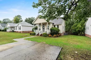 225 Hallie Hills Pl, Lexington, SC 29073 - Photo 3