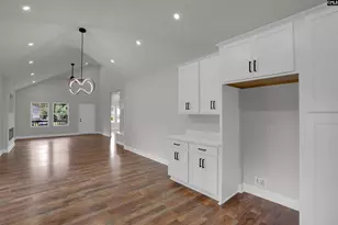 1631 Elmtree Rd, Columbia, SC 29209 - Photo 15
