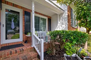 124 N Lake Pointe Dr, Columbia, SC 29229 - Photo 3
