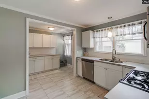 1012 Sherwood Ln, Camden, SC 29020 - Photo 11