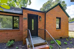 1012 Sherwood Ln, Camden, SC 29020 - Photo 1