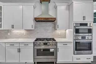4208 Devine, Columbia, SC 29205 - Photo 25