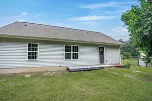110 Henry St, Eastover, SC 29044 - Photo 31