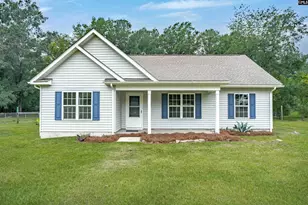 110 Henry St, Eastover, SC 29044 - Photo 1