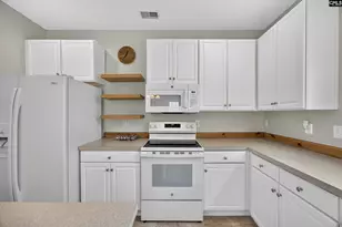 928 Spears Dr, Elgin, SC 29045 - Photo 15
