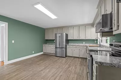 1821 Manley Street, Cayce, SC 29033 - Photo 17