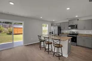 246 Carrington Dr, Lugoff, SC 29078 - Photo 5