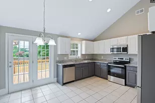 1840 D Ave, West Columbia, SC 29169 - Photo 3