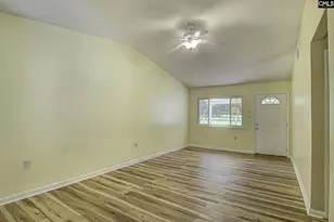 9 Coulter Dr, Wedgefield, SC 29168 - Photo 5