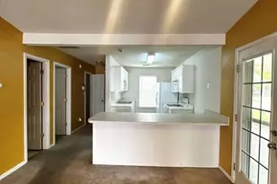401 Elders Pond Cir, Columbia, SC 29229 - Photo 5
