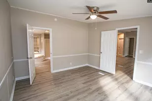 446 W Inwood St, Bethune, SC 29009 - Photo 5